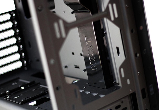 NZXT-by-SS-13