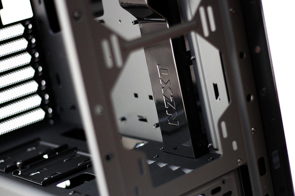 NZXT-by-SS-13.jpg