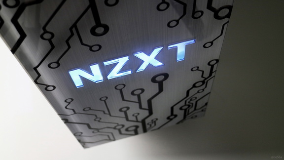 NZXT-wallpaper-by-neSSa.jpg