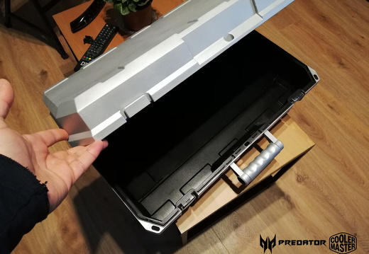PREDATOR 082