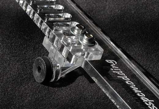 GPU card holder 09